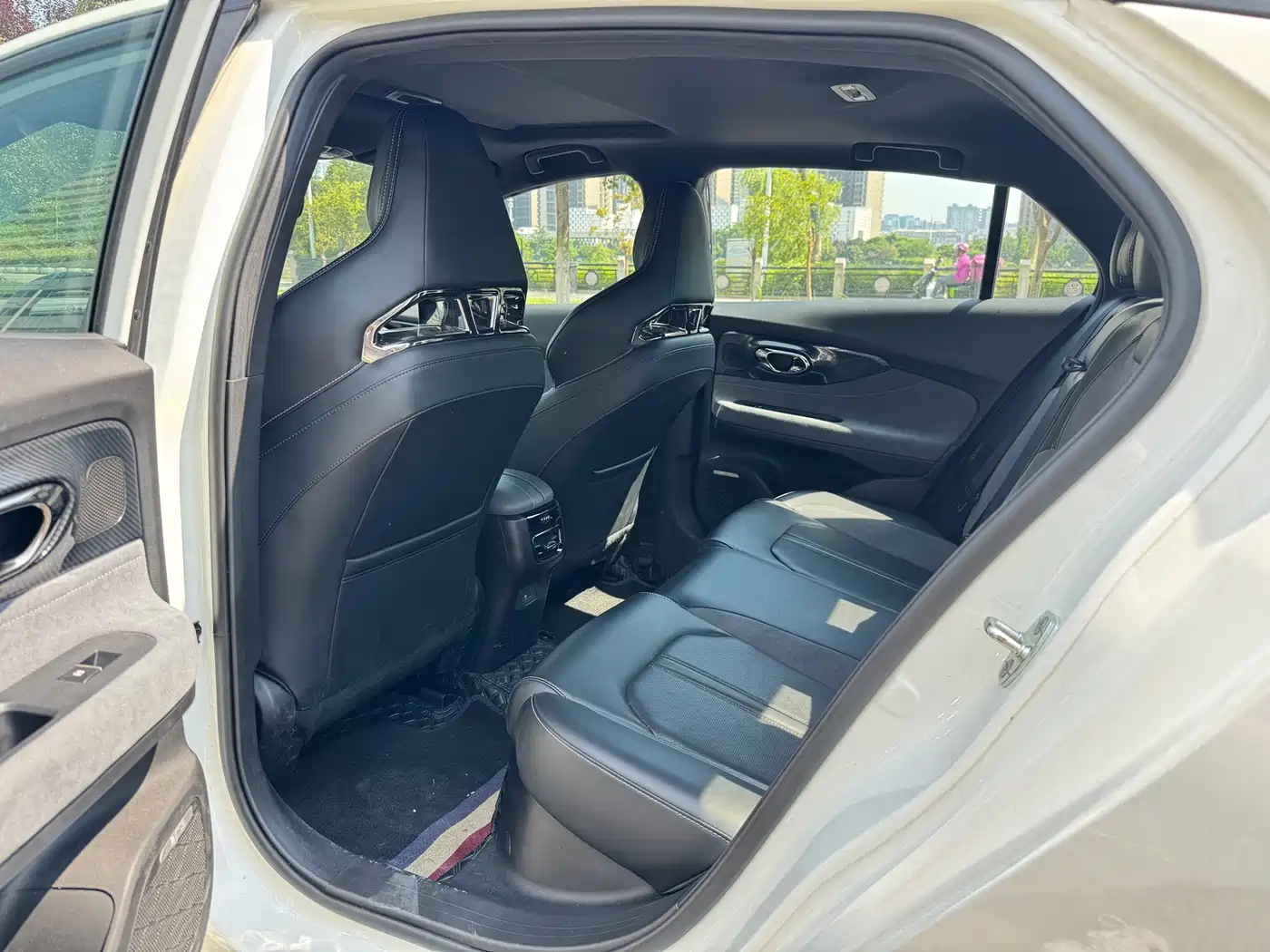 GAC Trumpchi Trumpchi Emkoo 2023 400T Automatic R PRO фото 7