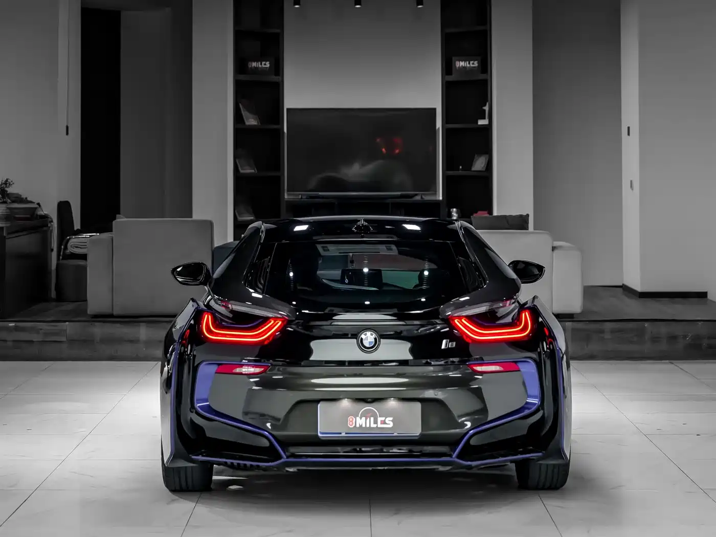 BMW I8