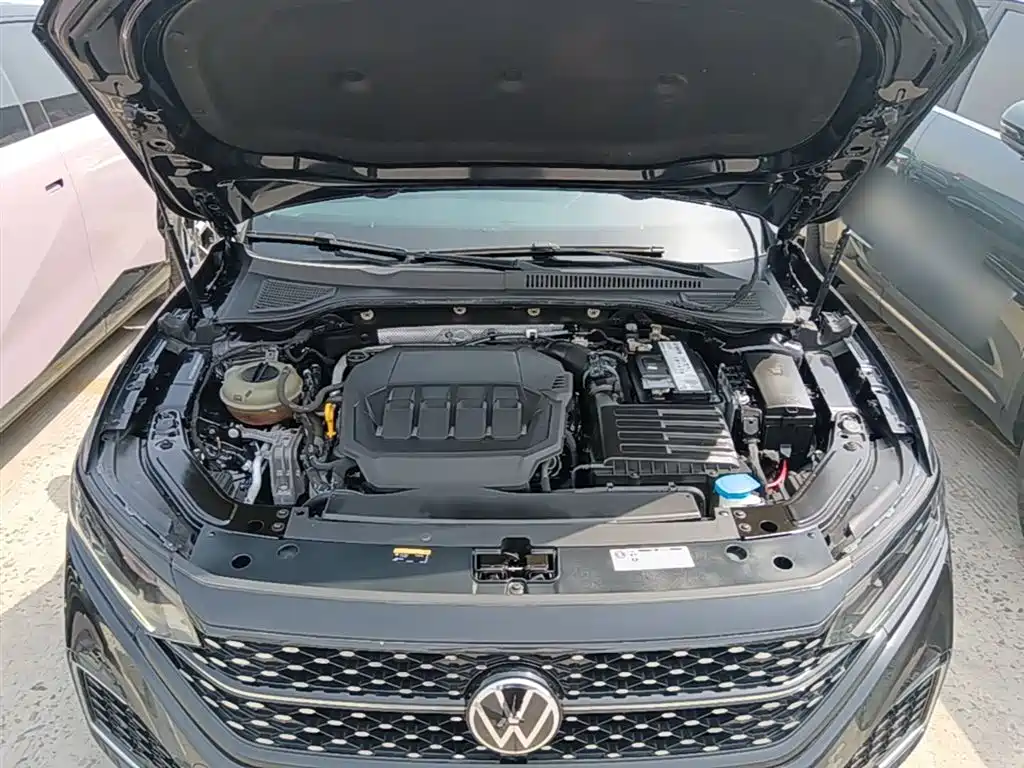Volkswagen Passat 2022 330TSI Starlight Elite Edition фото 20