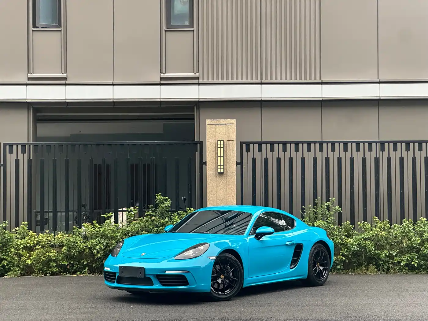 Porsche 718 2018 Cayman 2.0T