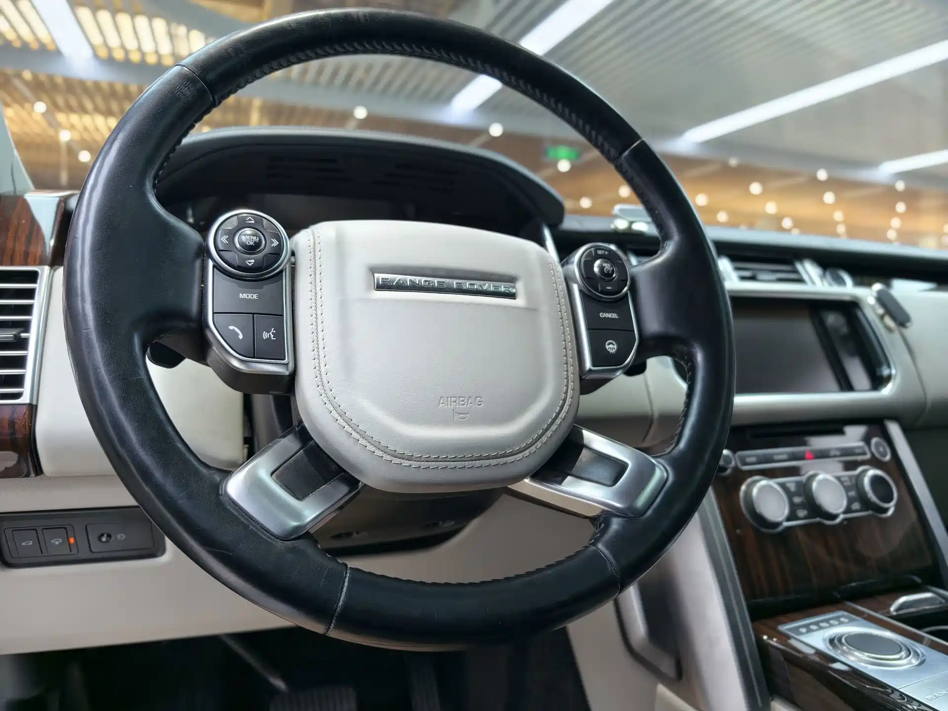 Фото 8 - Land Rover Range Rover