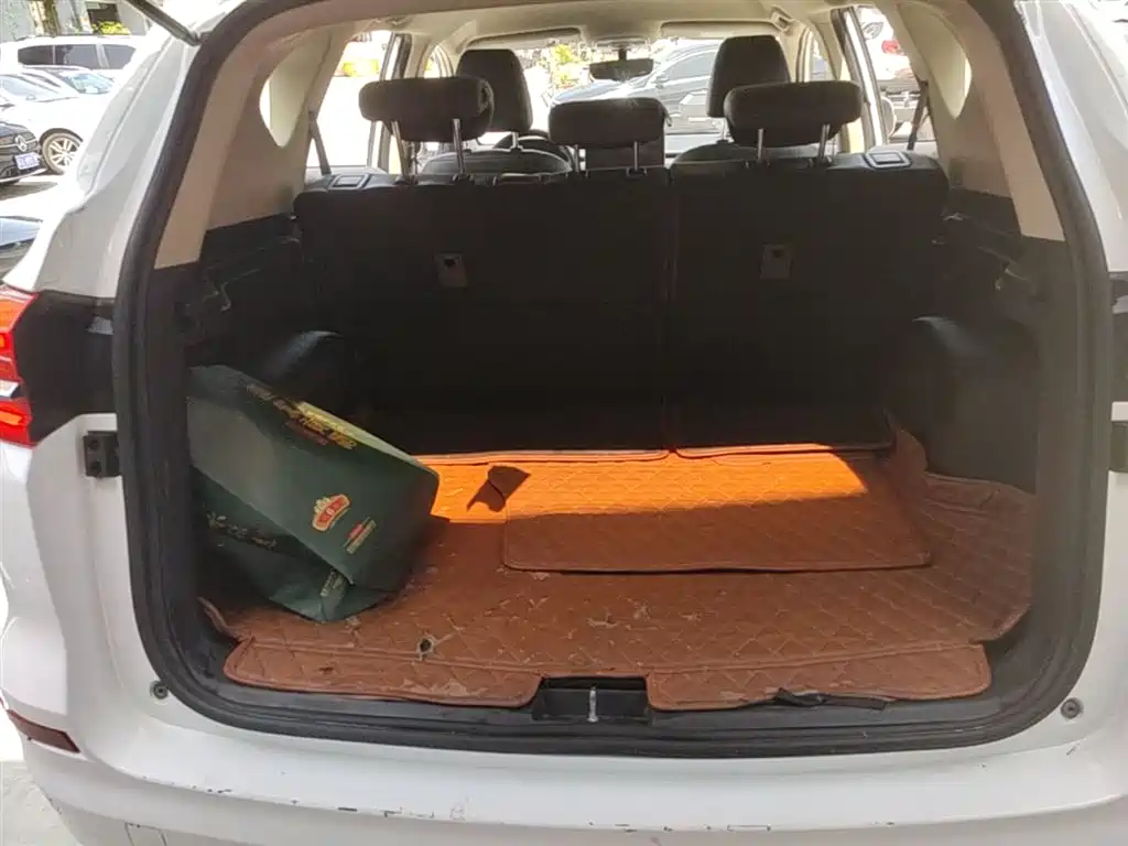 BYD Song 2019 1.5TI Manual Smart Connection Sport фото 15