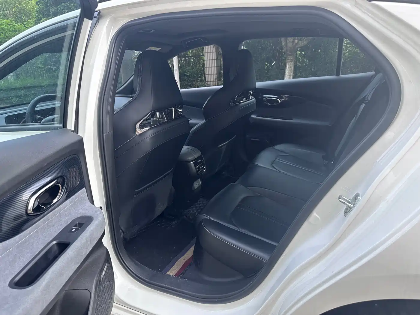 GAC Trumpchi Trumpchi Emkoo 2023 400T Auto R MAX фото 10