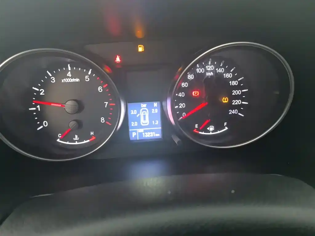 Haval M6 2023 PLUS 1.5T DCT Elite Smart Connect фото 12