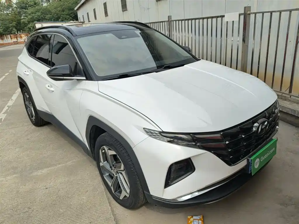 Hyundai Tucson 2022 Tucson L 1.5T DCT LUX Premium N Line фото 4