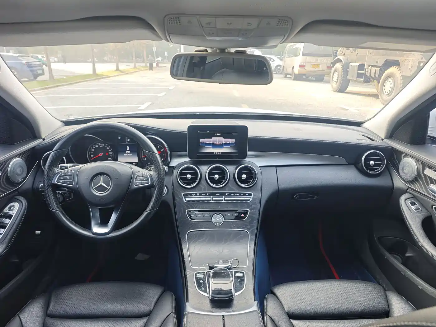 Mercedes-Benz C-Class 2017 C 200 L Sport фото 10