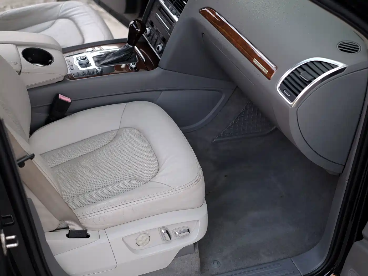 Фото 35 - Audi Q7