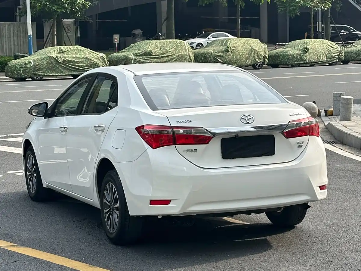 Toyota Corolla 2017 Facelift 1.2T S-CVT GL фото 19