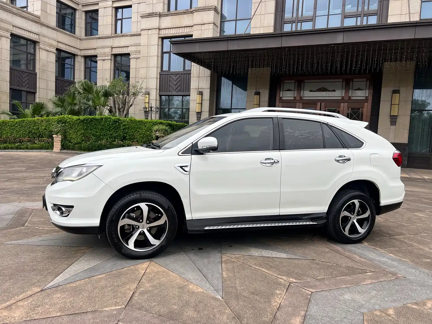 BYD S7 2015 2.0T Upgrade Automatic Premium фото 6