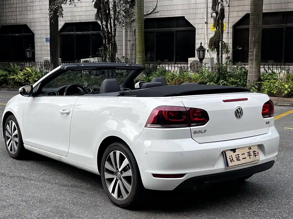 Volkswagen Golf (Import) 2014 2012 1.4TSI Luxury Convertible Edition