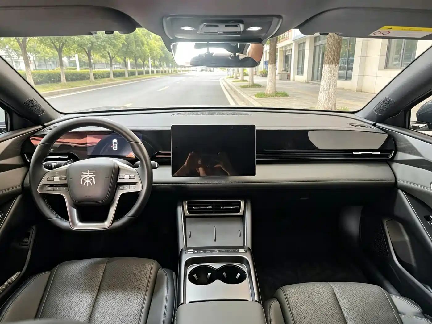 BYD Qin L 2025 EV 545KM Superior фото 6