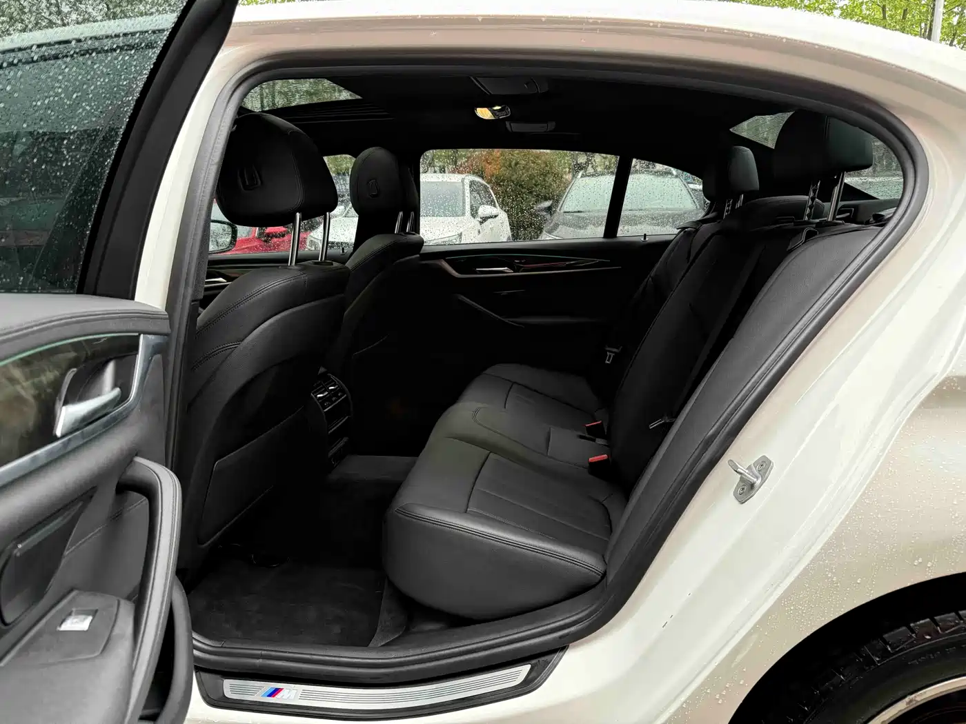 BMW 5 Series 2018 525Li M Sport Package фото 7