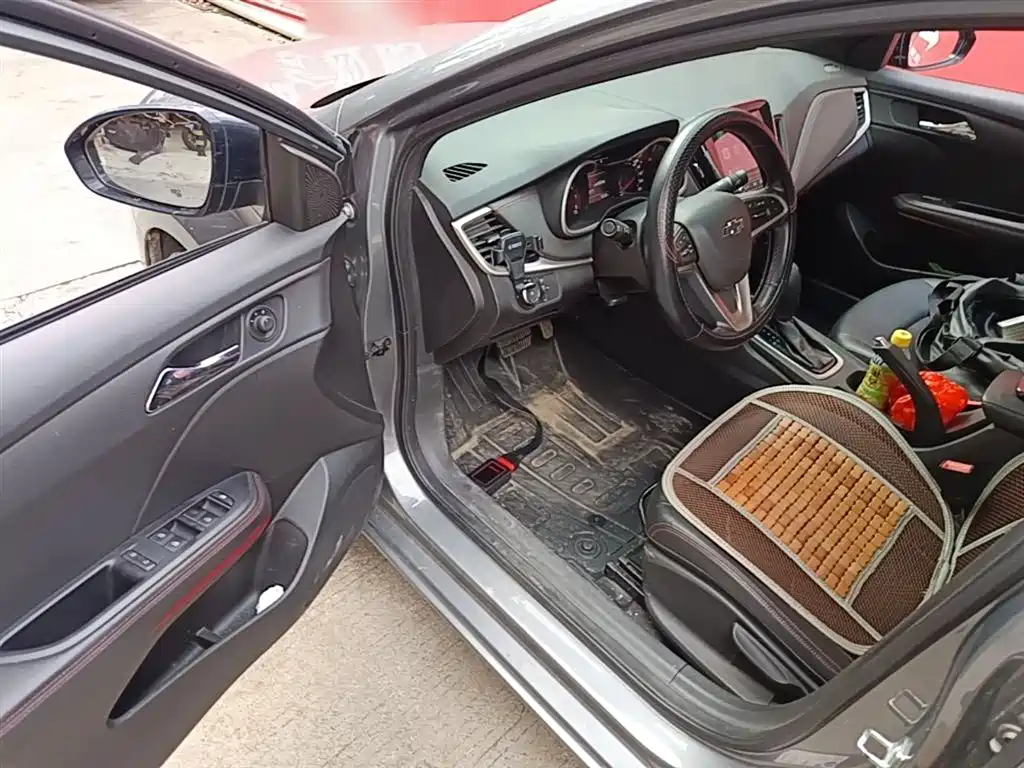 Chevrolet Monza 2020 Mild Hybrid RS 330T Automatic Smooth Edition фото 16