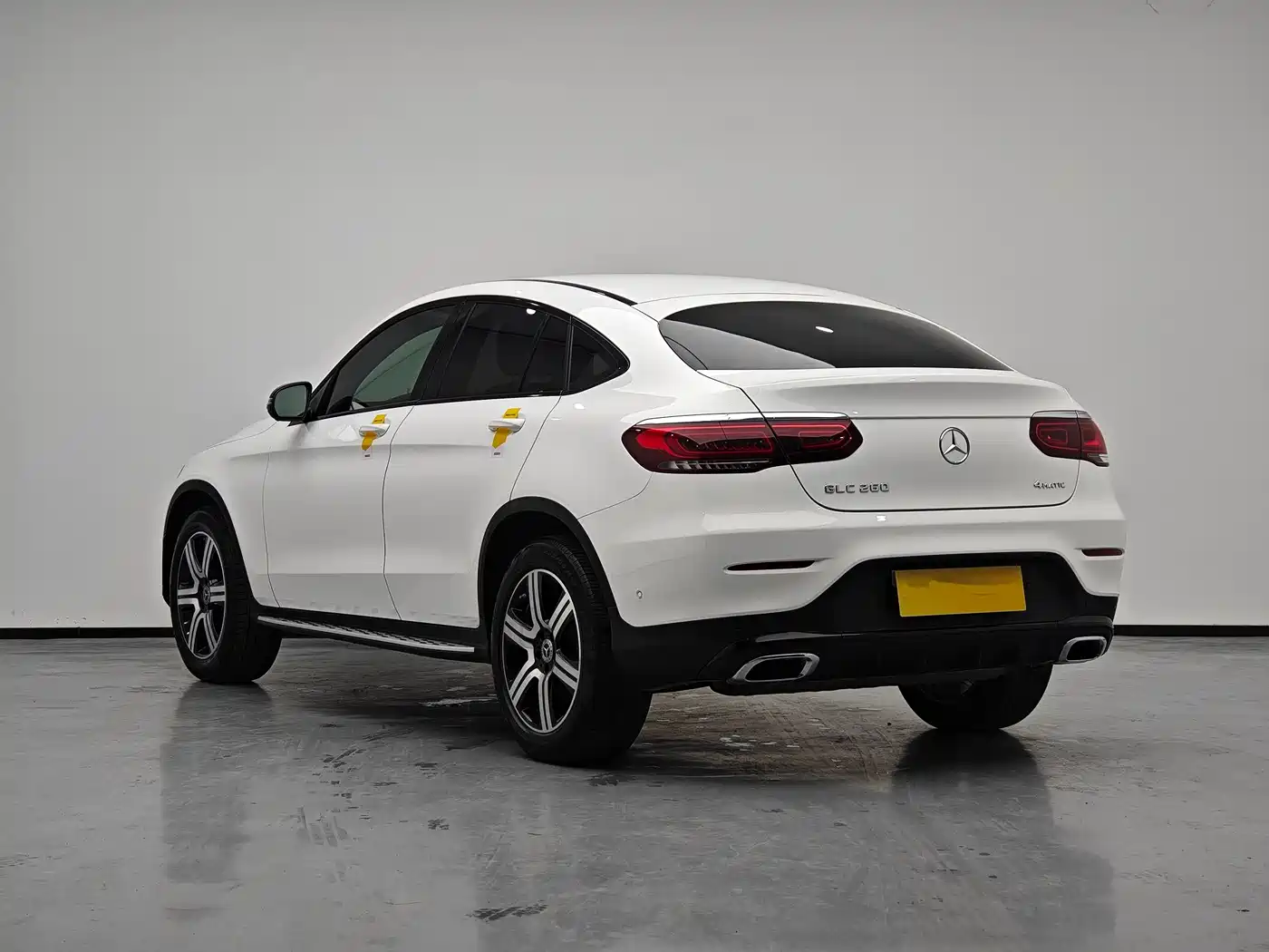 Mercedes-Benz GLC Coupe 2022 Facelift GLC 260 4MATIC Coupe SUV фото 4