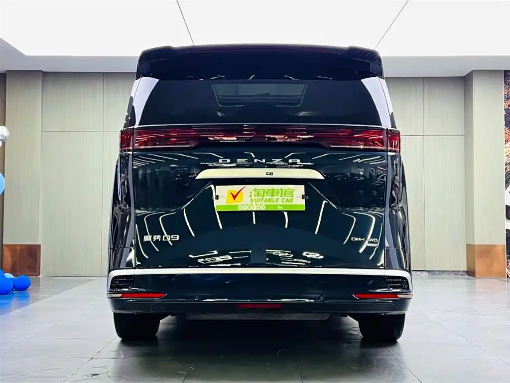 Denza D9 2025 DM-i Smart Drive Edition 1020 AWD Prestige фото 5