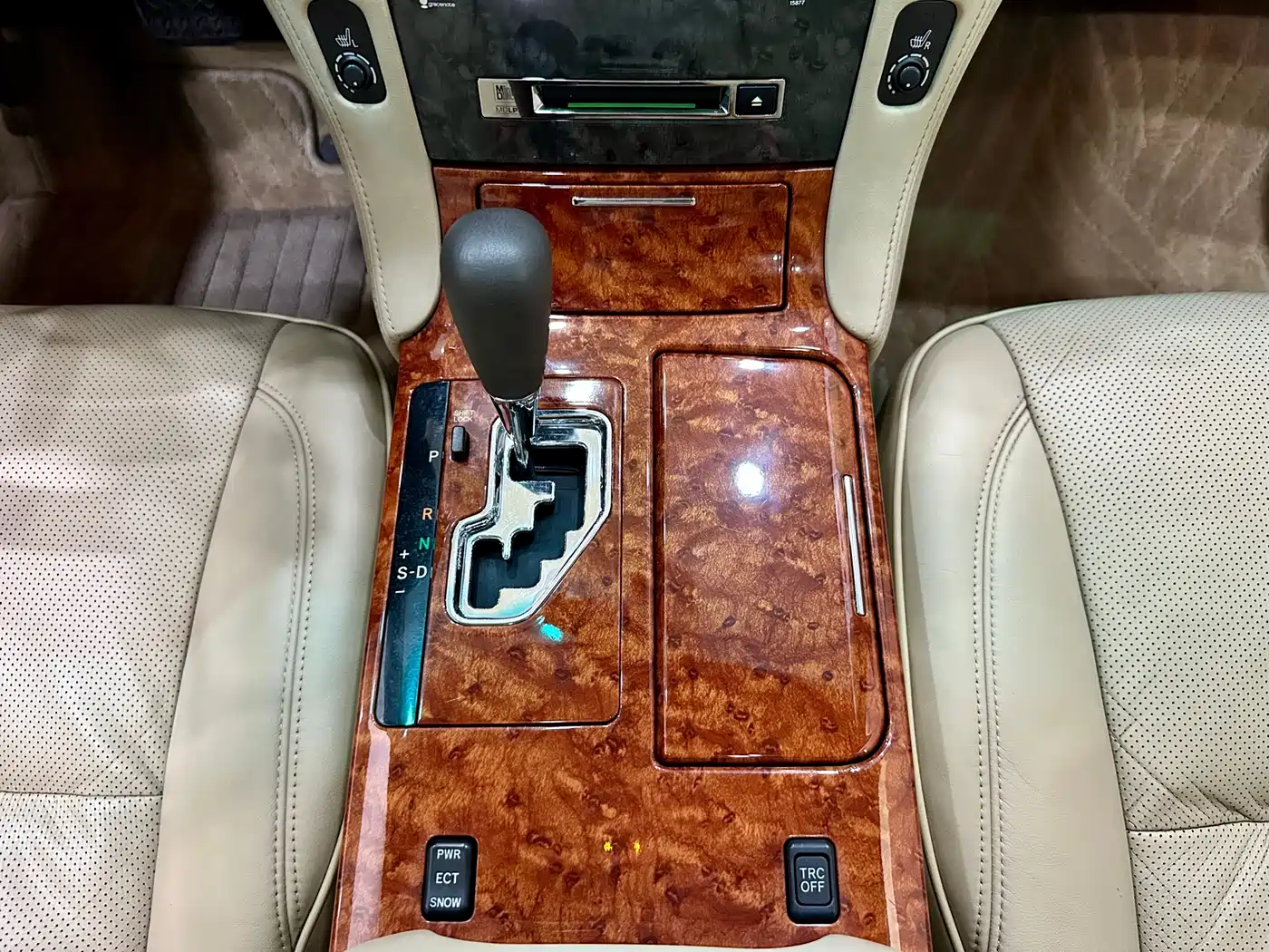 Toyota Crown 2007 2.5L Royal Special Edition фото 17