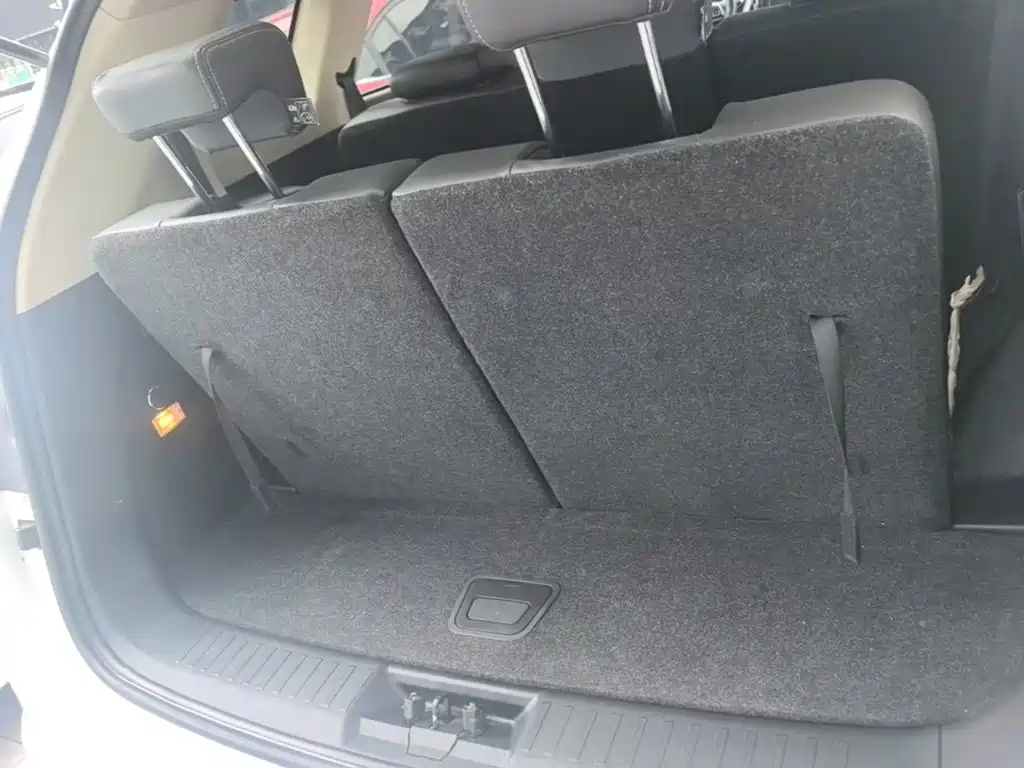 Jetour X90 2020 2019 1.6T DCT Smart Travel Edition 7-seater China VI