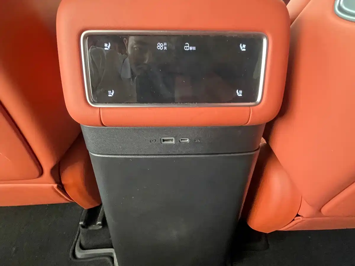 Photo 11 - BYD Tang L