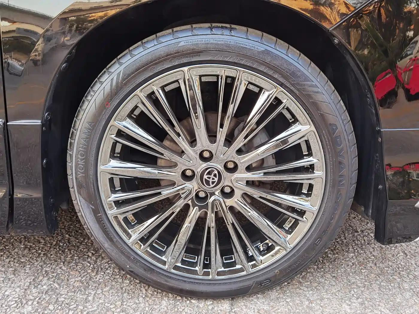 Toyota Alphard 2015 3.5L Premium Edition фото 19