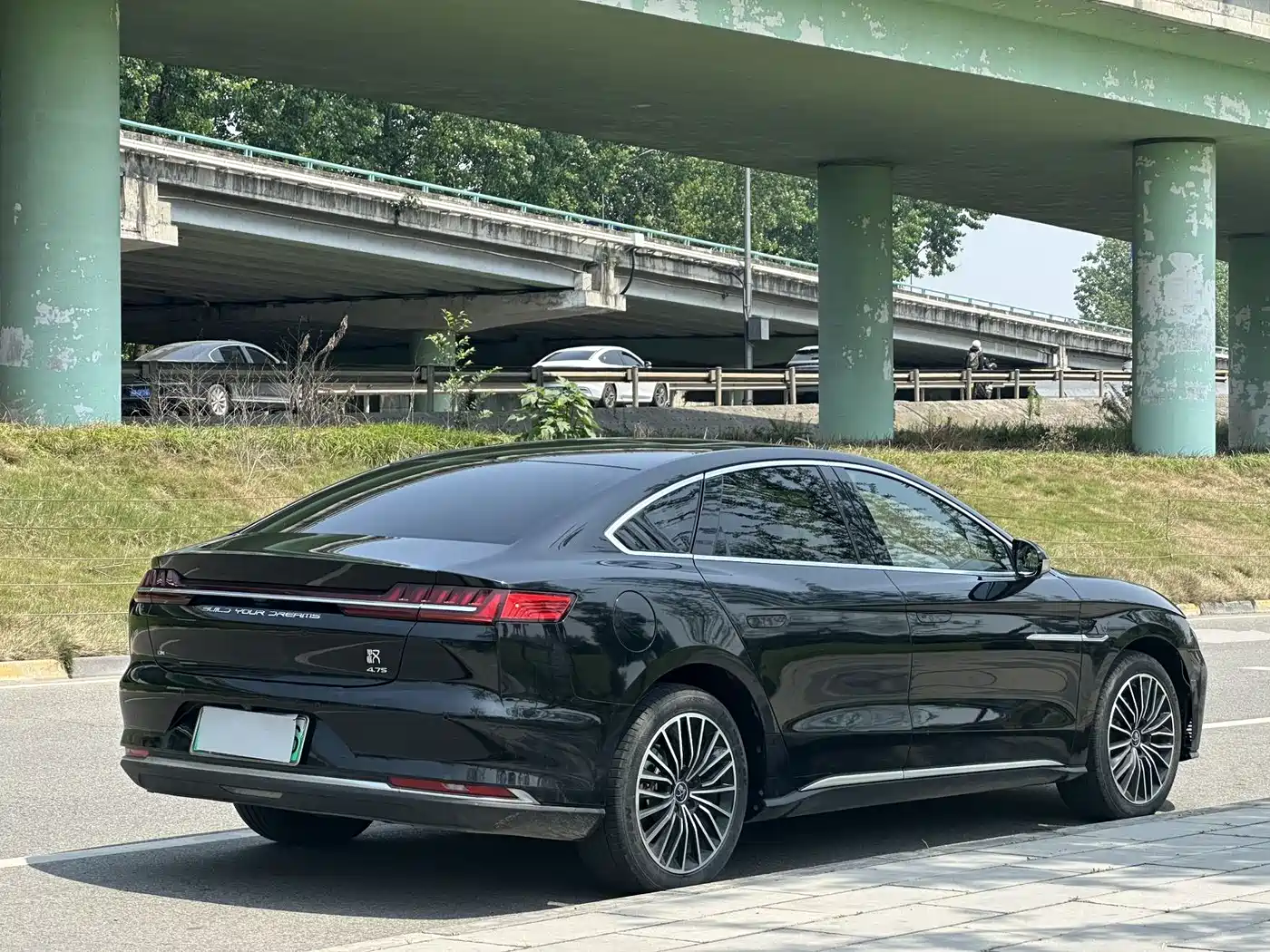 BYD Han 2020 DM AWD Performance Luxury Edition фото 6