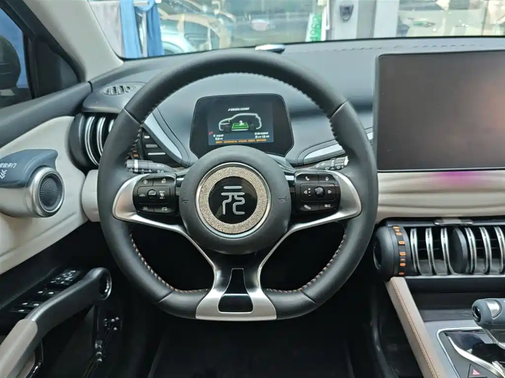 BYD Yuan PLUS 2024 Glory Edition 430KM Advanced фото 11