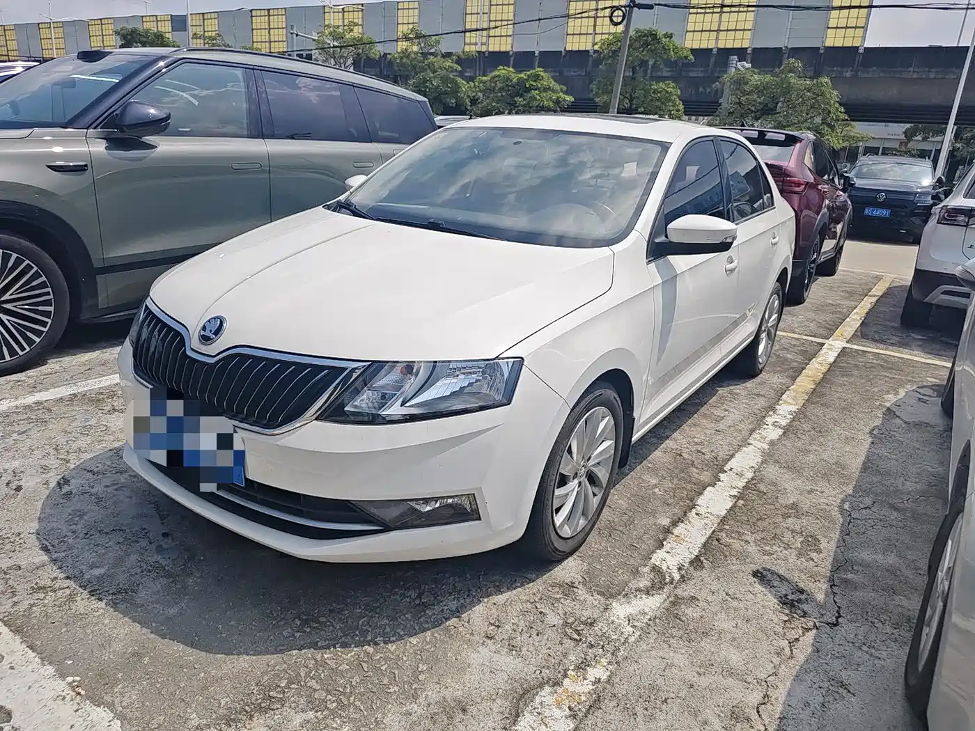 Škoda Rapid 2018 1.6L Automatic Comfort Edition