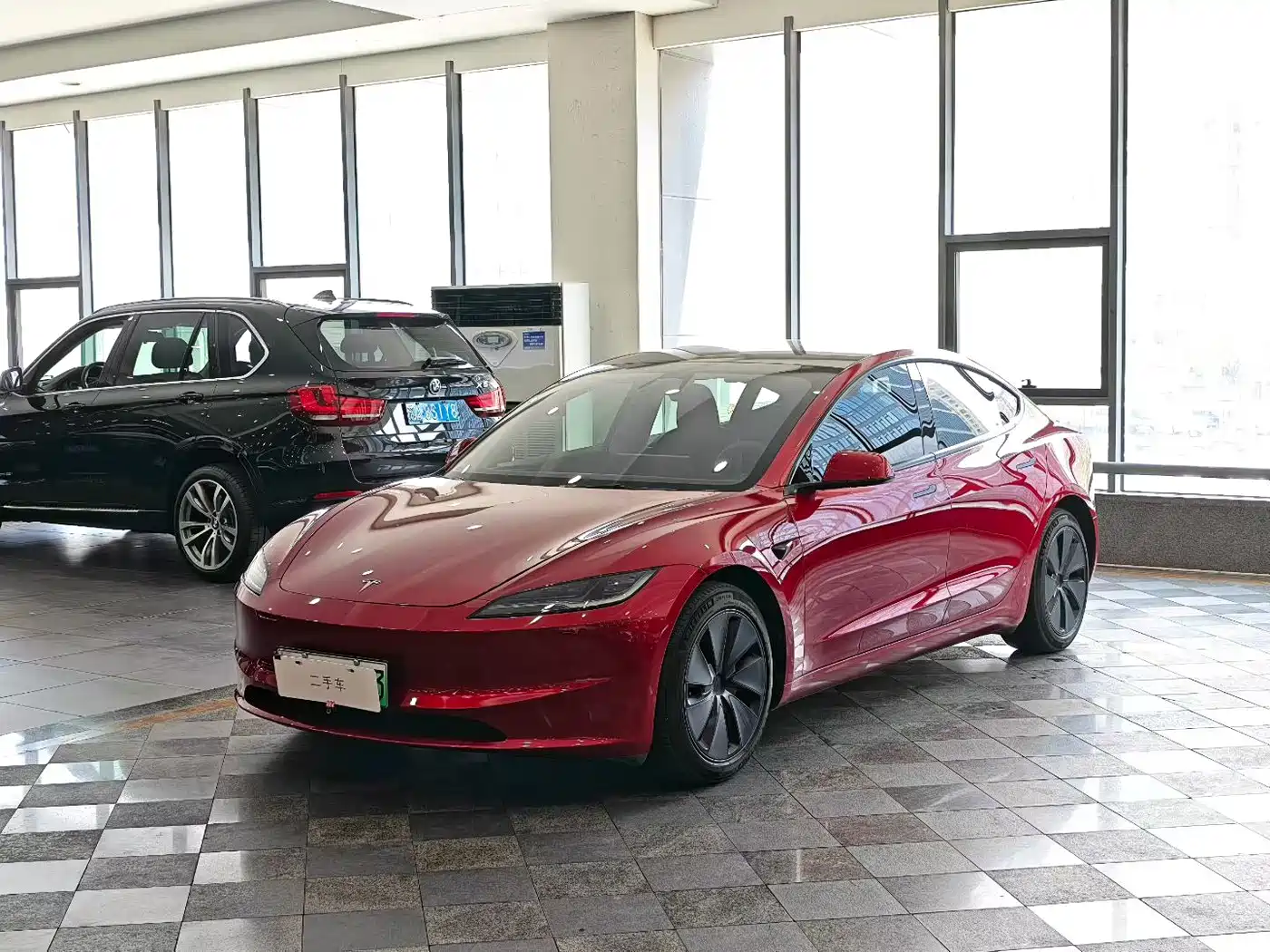 Tesla Model 3 2023