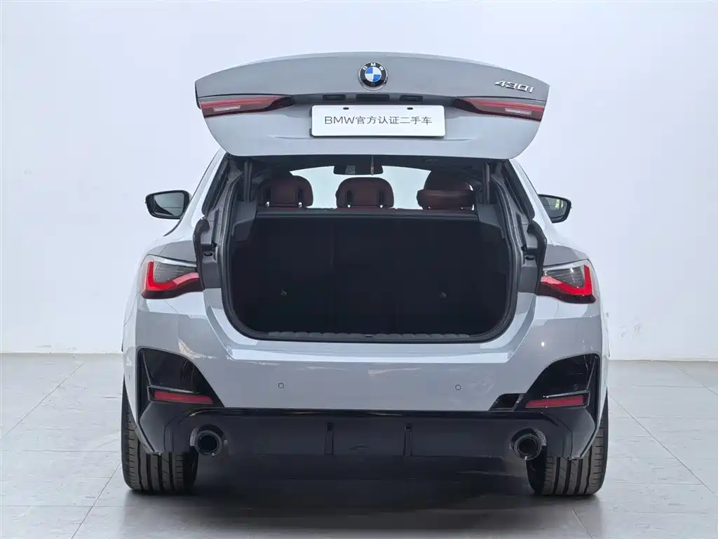 BMW 4 Series 2024 430i Gran Coupe M Sport Shadowline Package фото 6
