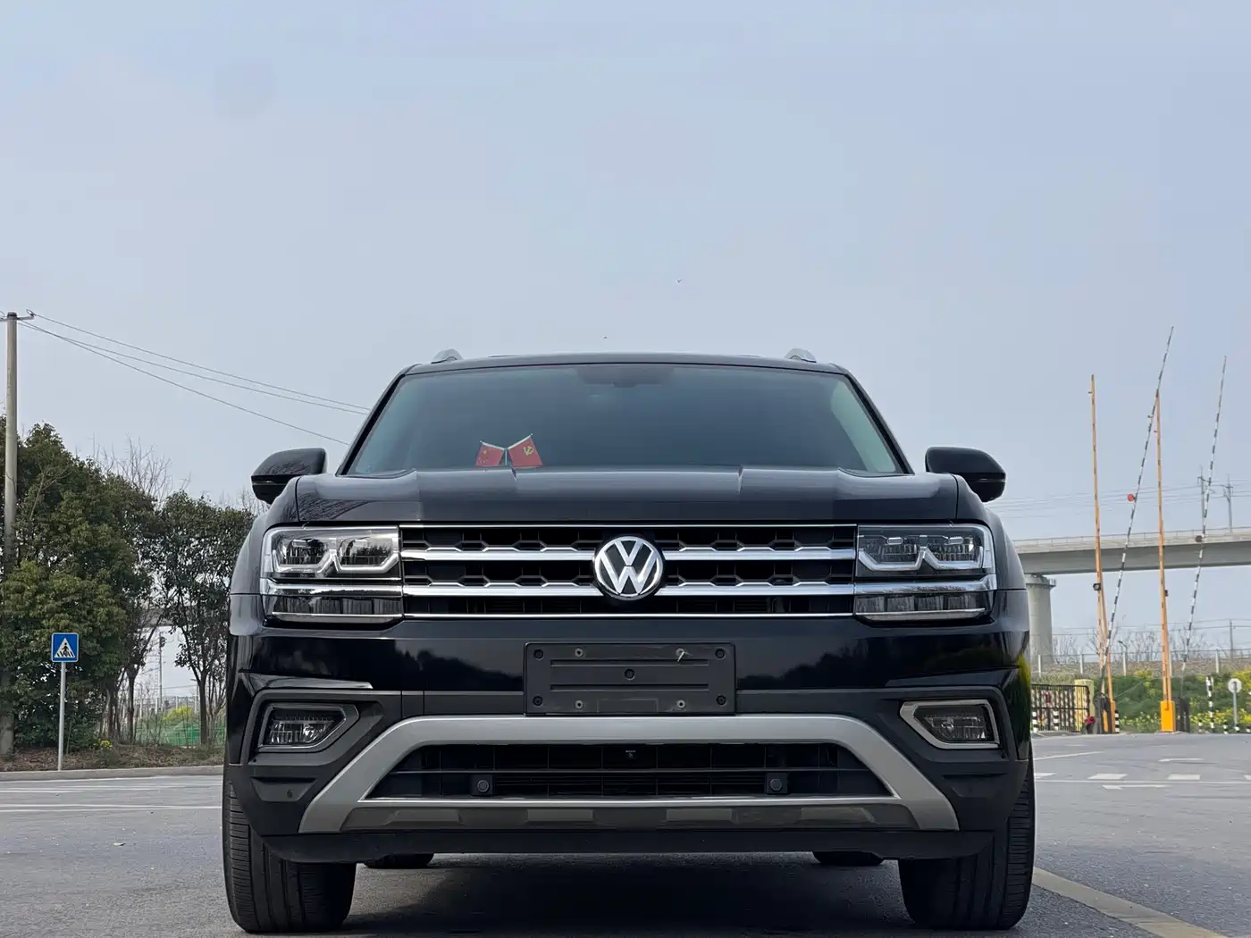 Volkswagen Teramont 2020 330TSI 2WD Luxury China VI фото 2