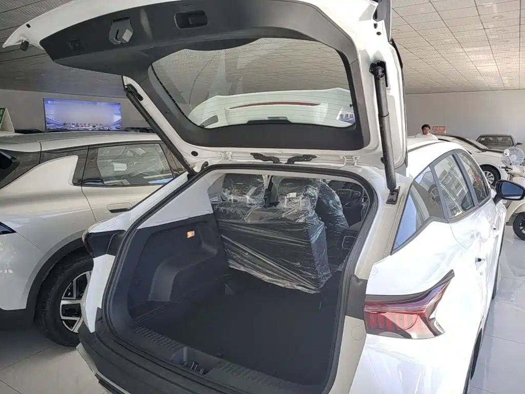 Chery Tiggo 5x 2026 2025 High Energy Edition 1.5T CVT Luxury