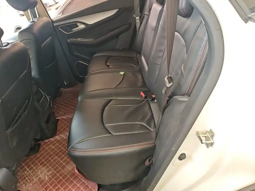 Baojun 560 2016 2015 1.8L Manual Comfort