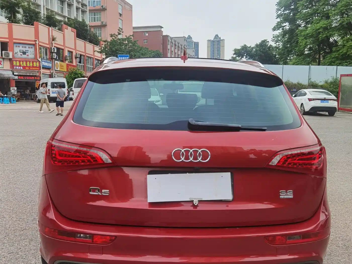 Audi Q5 (Import) 2010 3.2FSI Sport фото 5