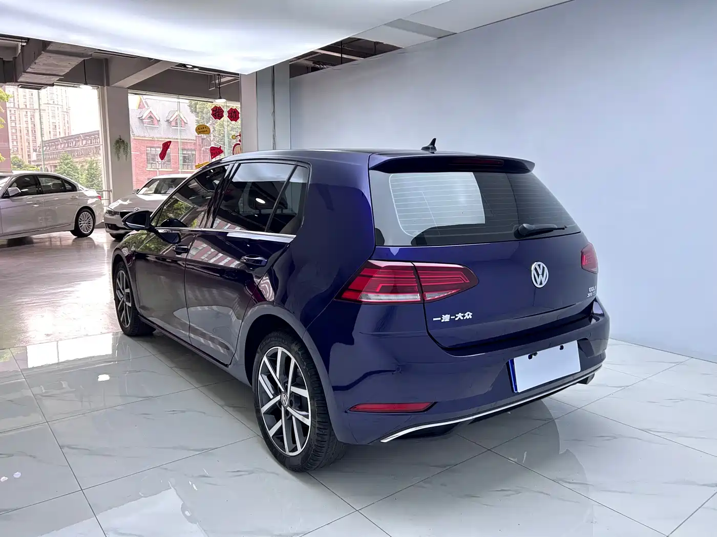 Volkswagen Golf 2020 Beloved Edition 280TSI DSG Comfort фото 5