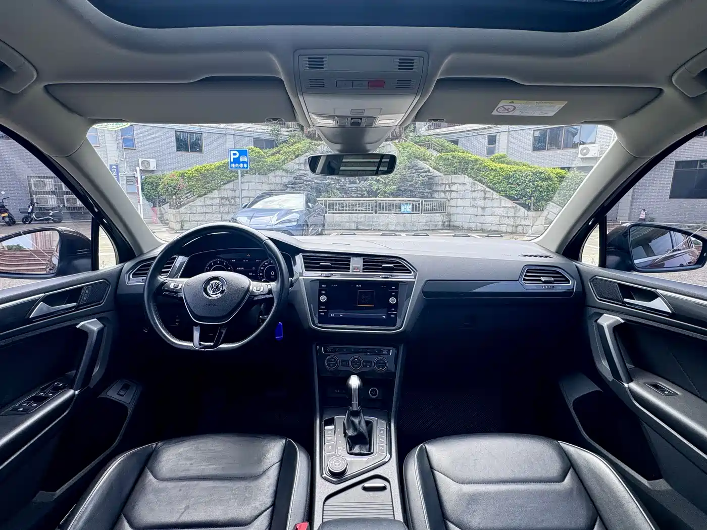 Volkswagen Tiguan 2017 330TSI 4WD Creative фото 5