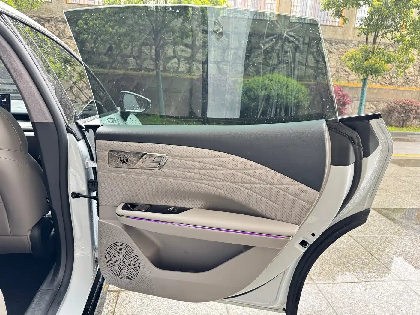 GEELY GALAXY GALAXY SPARKLE 8