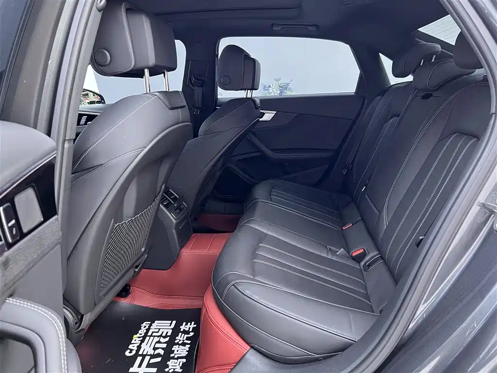 Audi A4L 2023 40 TFSI Luxury Sport фото 20