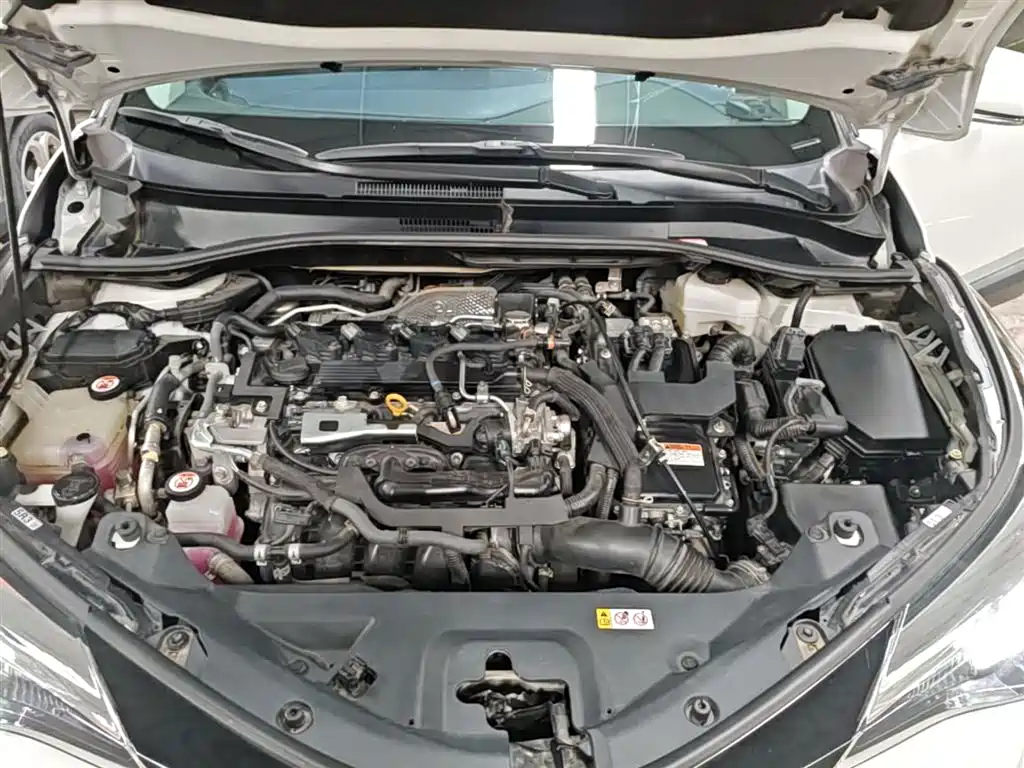Toyota C-HR 2022 Hybrid 2.0L E-CVT Comfort Edition фото 20