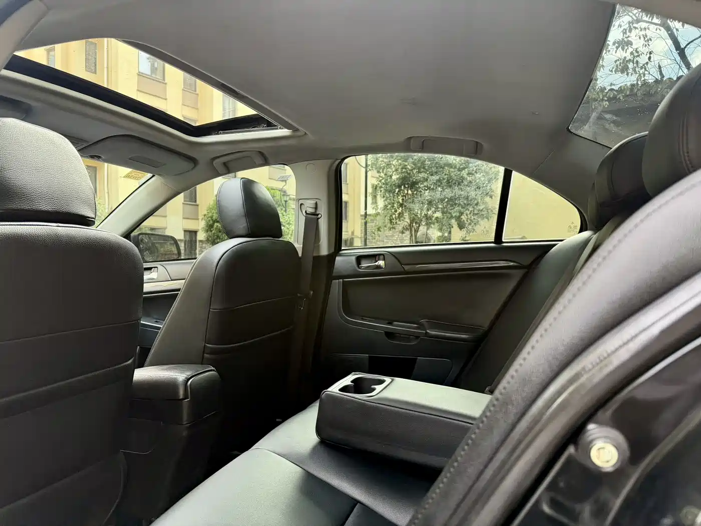 Mitsubishi Lancer EX 2012 Zhishang 1.8L Manual Luxury фото 6