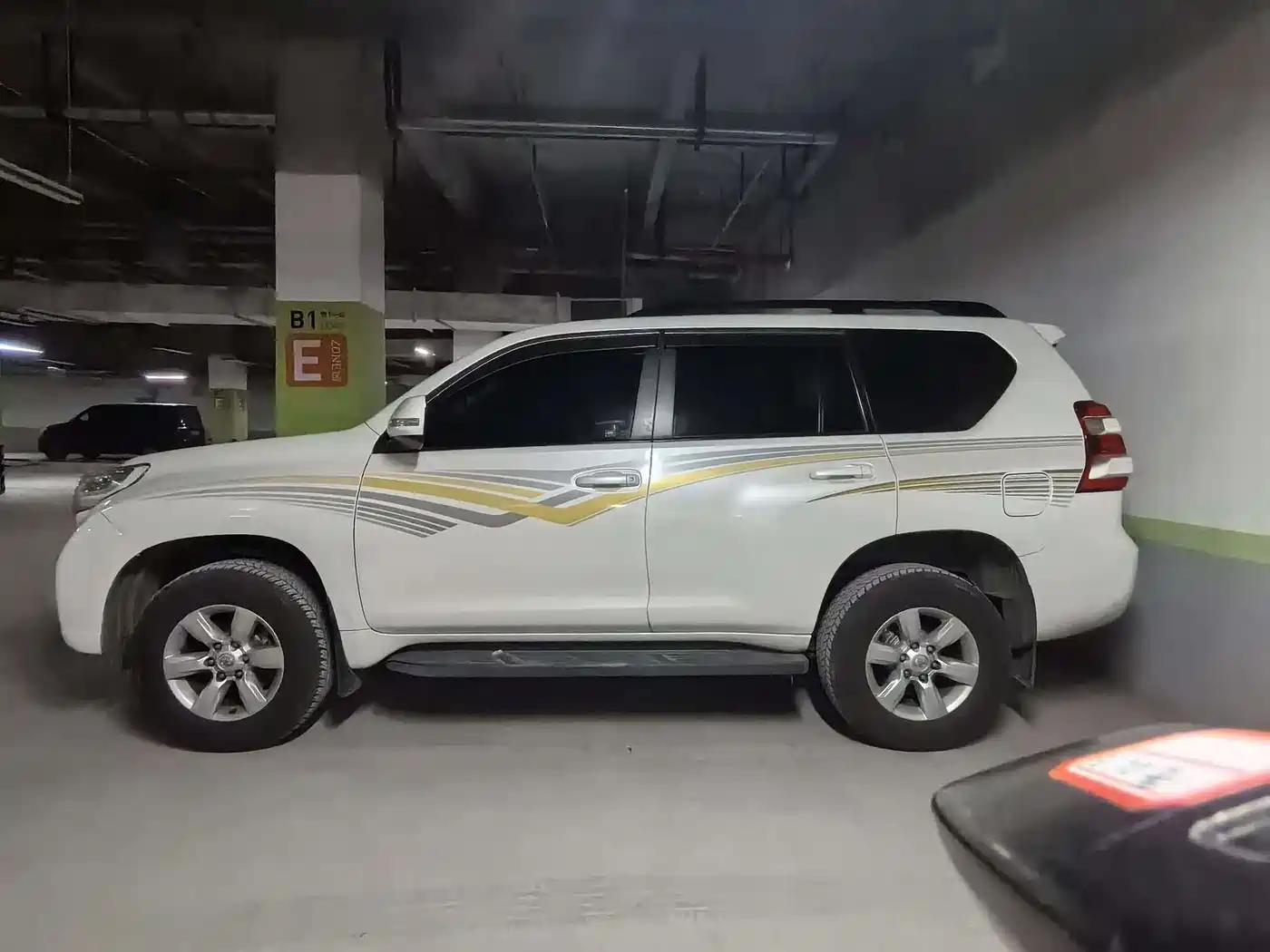Toyota Prado 2016 2.7L Auto Standard Edition фото 12