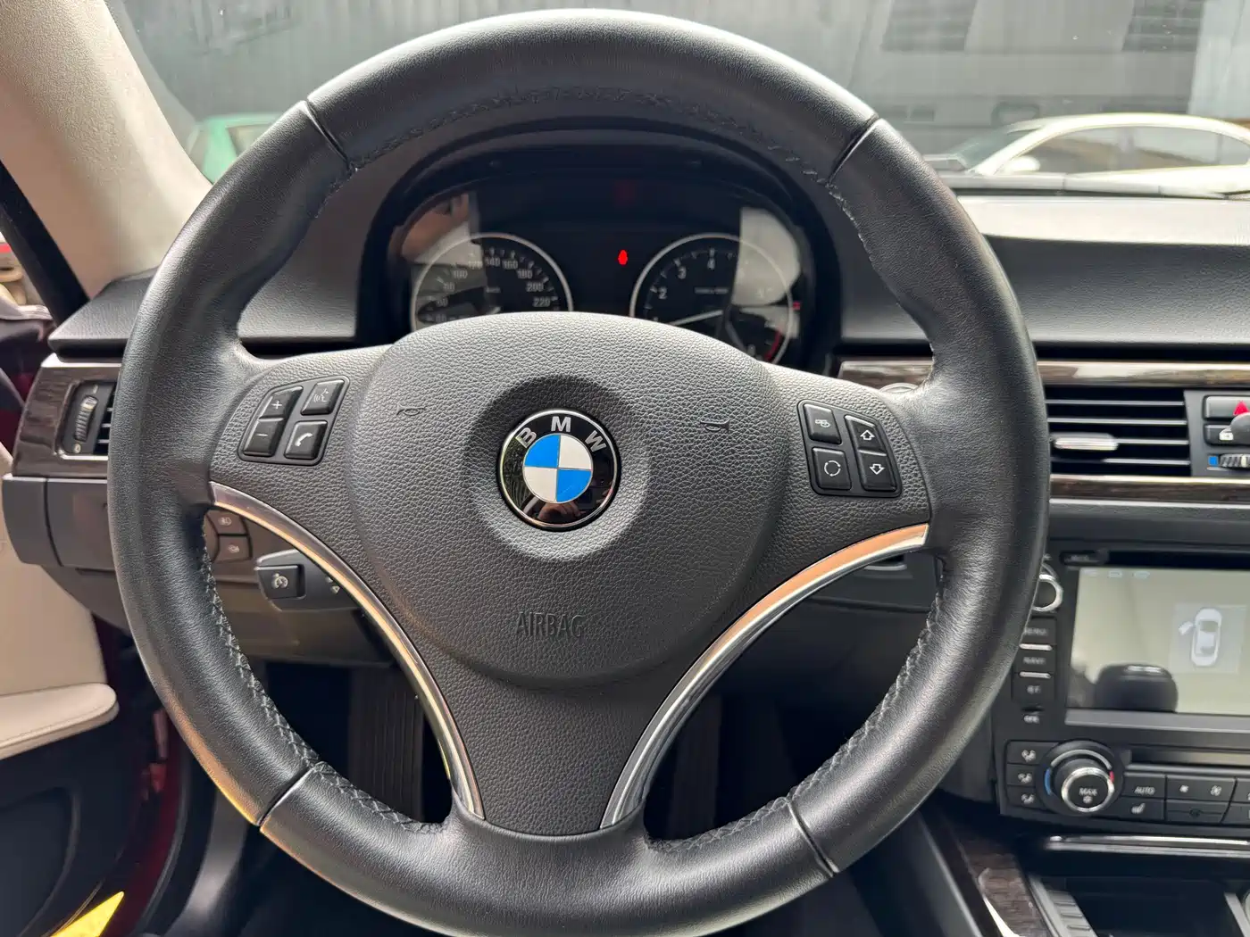 BMW 3 Series (Import) 2013 2011 325i Coupe