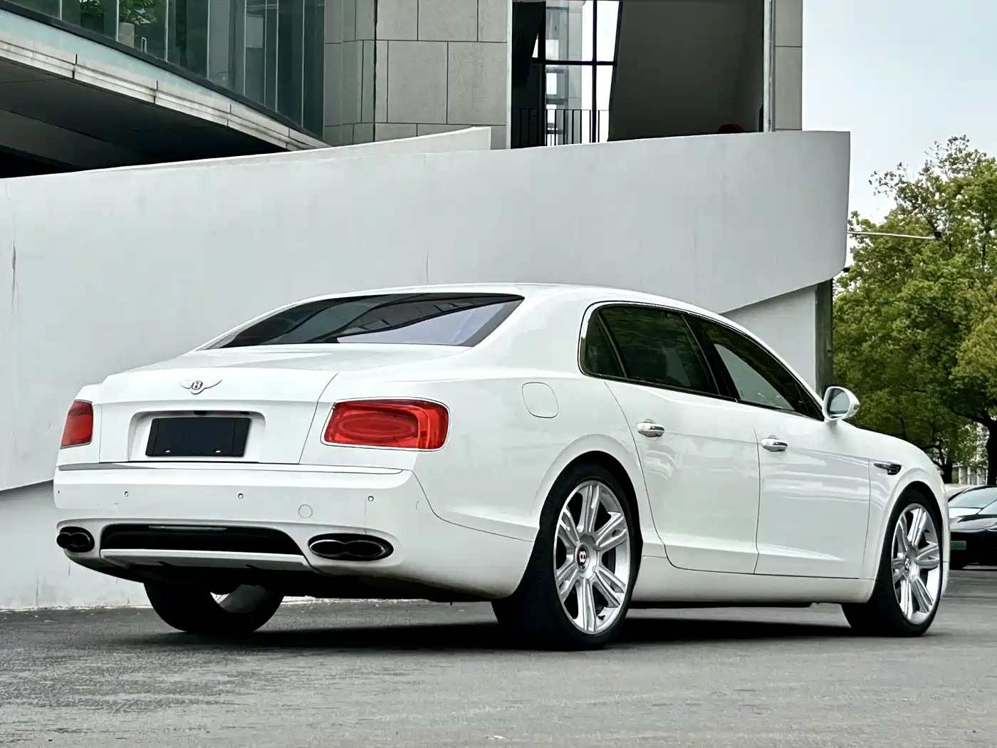 Bentley Flying Spur 2014 4.0T V8 Prestige Edition фото 8