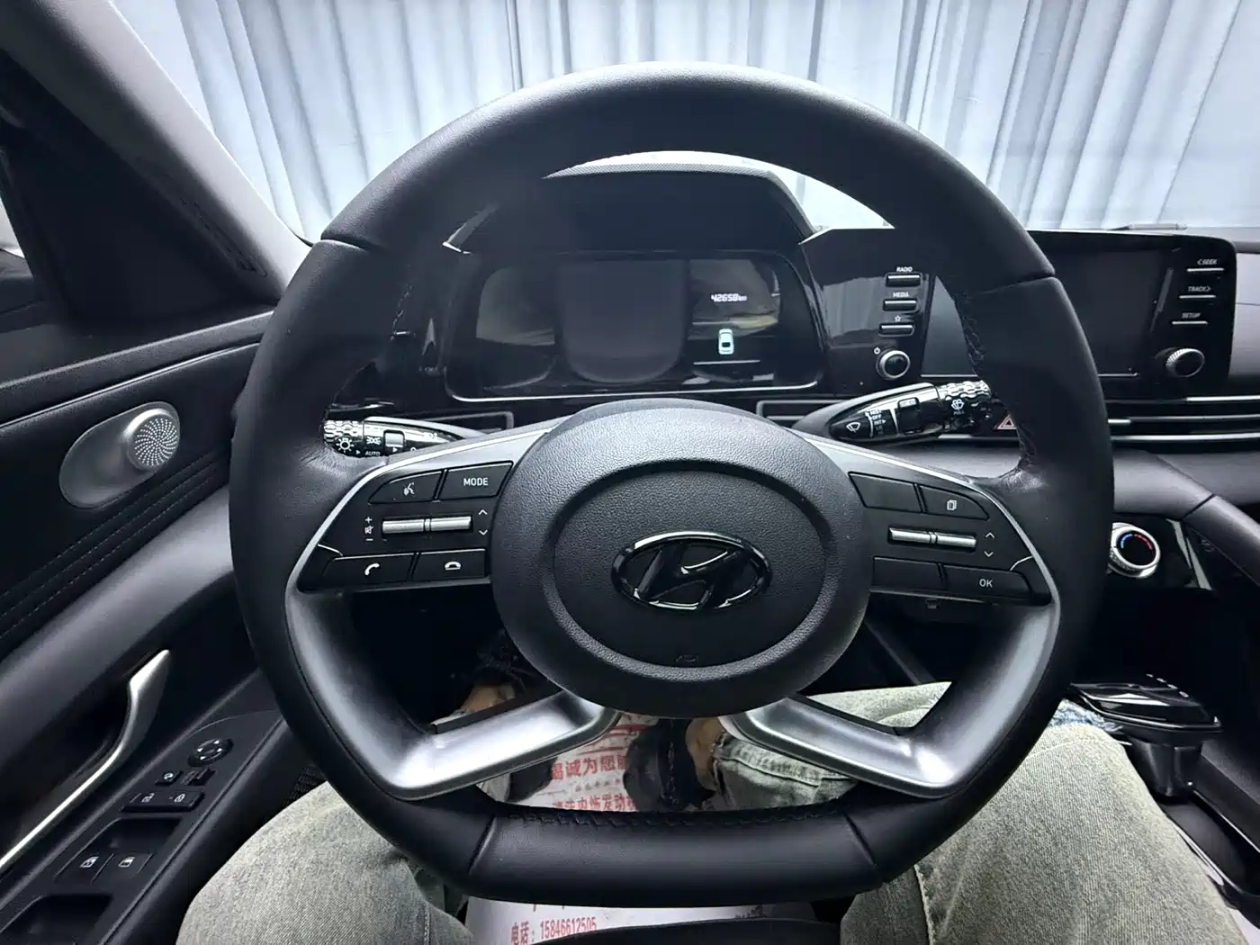 Hyundai Elantra 2022 1.5L CVT GLX Elite Edition фото 19