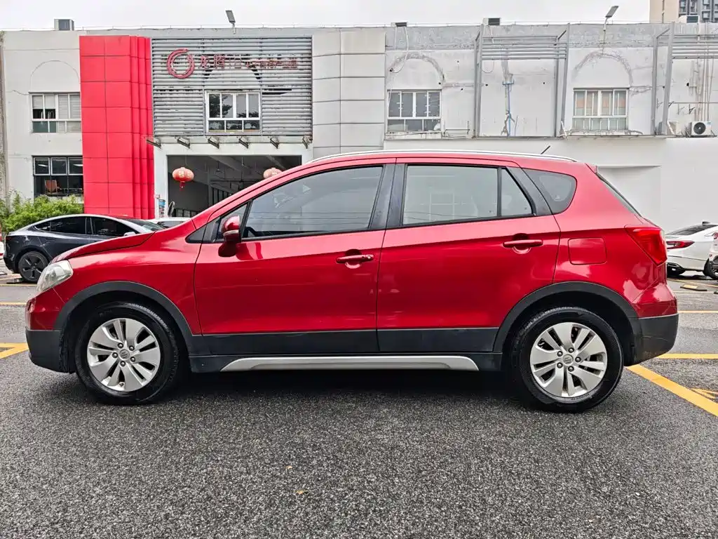 Suzuki SX4 S-Cross 2015 2014 1.6L CVT 2WD Elite