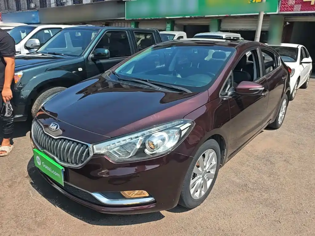 Kia K3 2013 1.6L Manual GLS фото 2