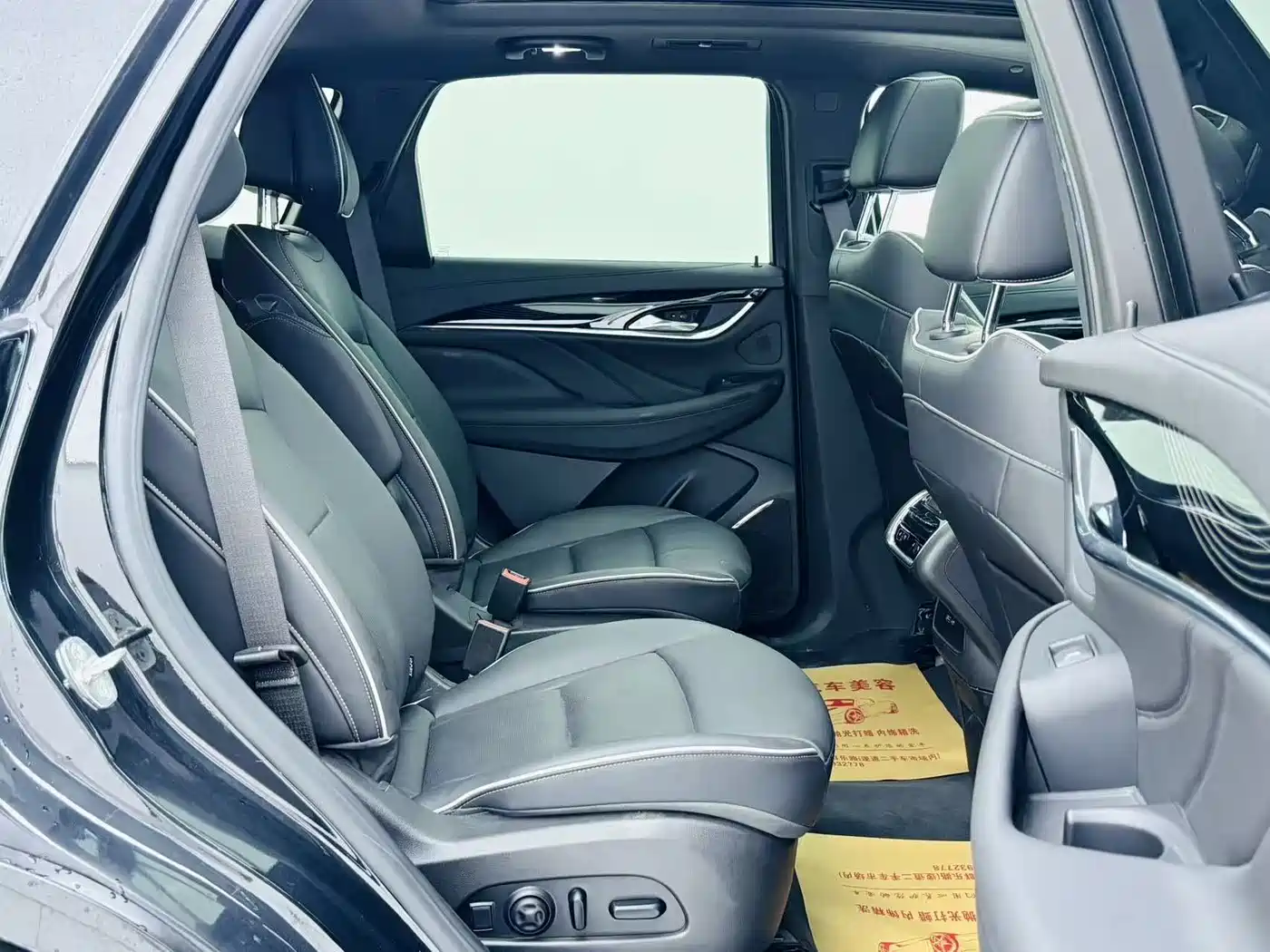 Buick Enclave 2022 652T AWD Premium Flagship 6-Seater фото 9