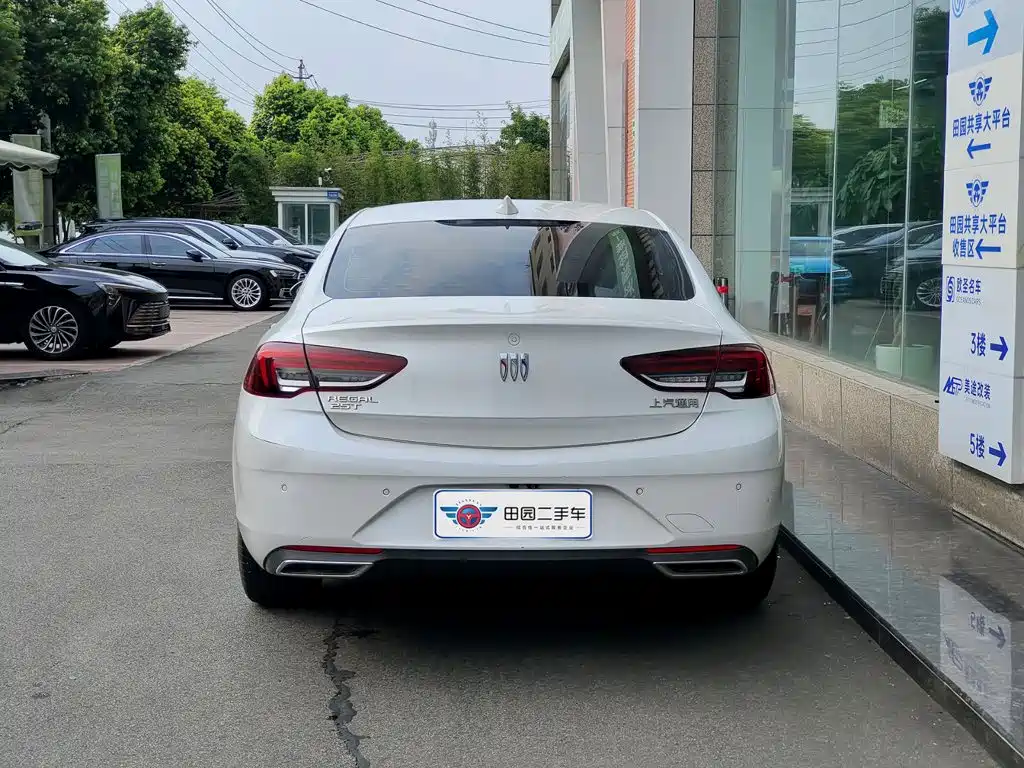 Buick Regal 2024 2024 25T Ultra Comfort Edition