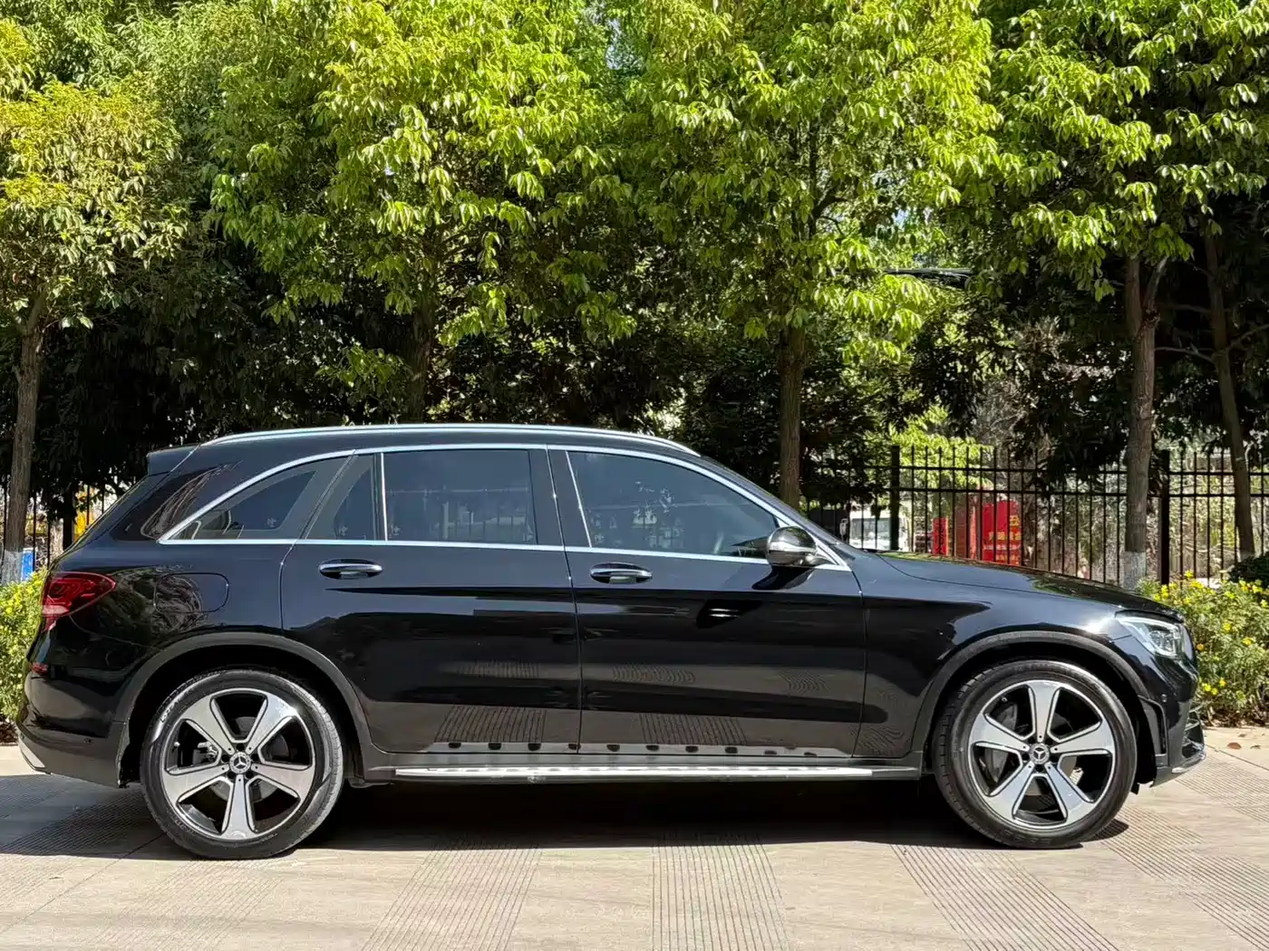 Mercedes-Benz GLC 2020 GLC 300 L 4MATIC Luxury фото 16