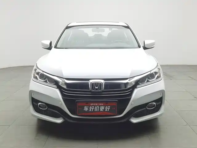 Honda Accord 2016 2.0L Comfort Edition — фото 3