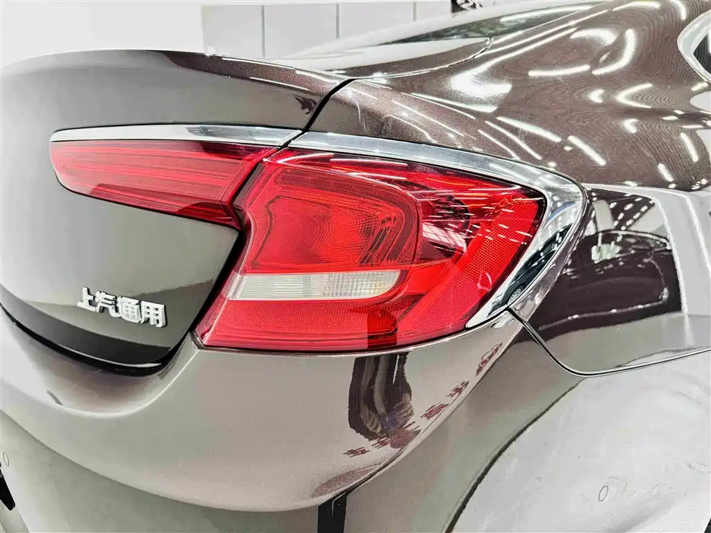Buick LaCrosse 2016 20T Luxury фото 23