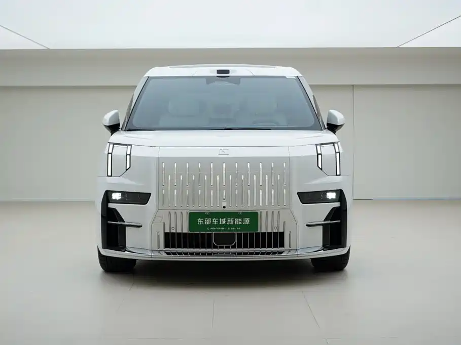ZEEKR 009 2026 2024 7-Seat Aisle AWD Version 108kWh